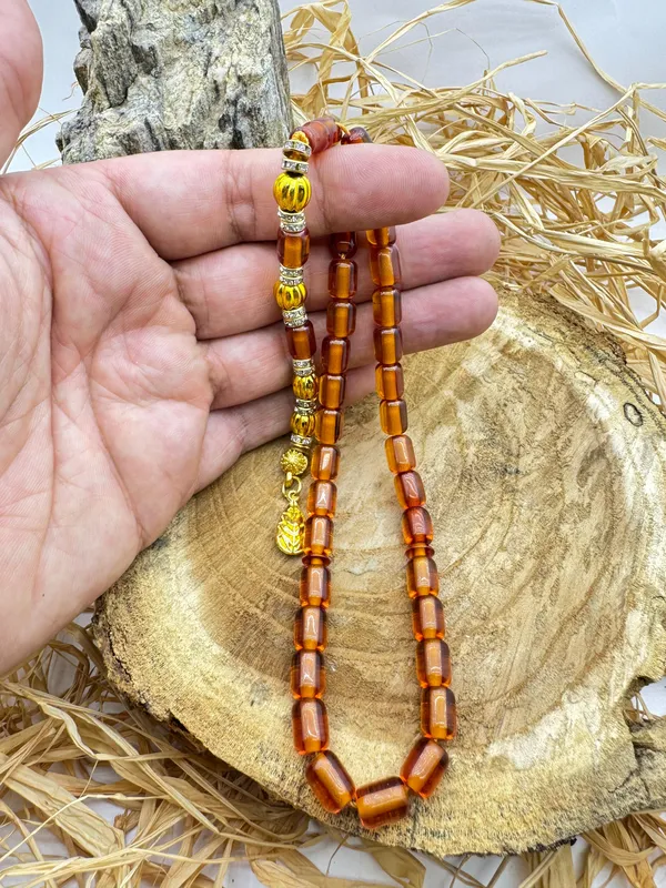 Göz Alıcı Renkleriyle El Yapımı Kehribar Tesbih