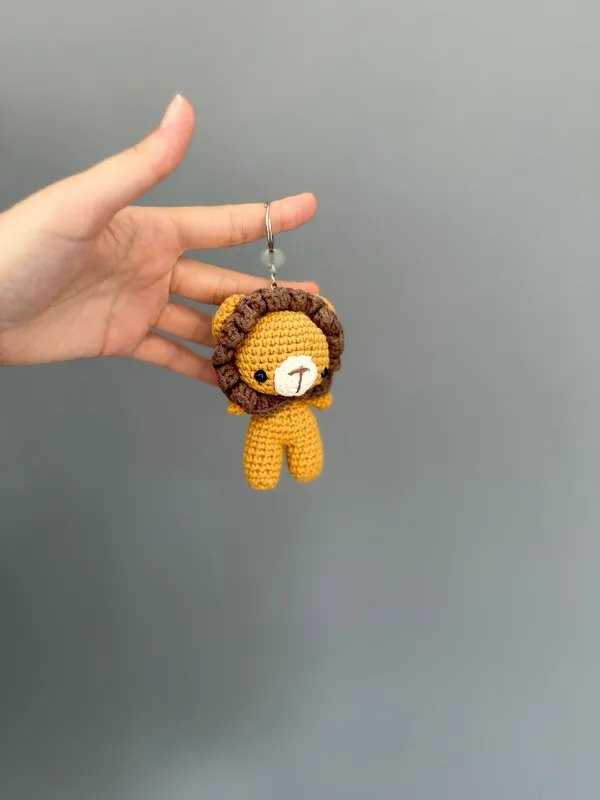 Yavru Aslan Amigurumi Anahtarlık Sevimli ve Güçlü El Emeği Hediye