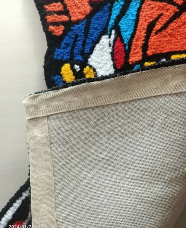 kedi motifli  tufting el dokuması süs halı 64 x42 cm