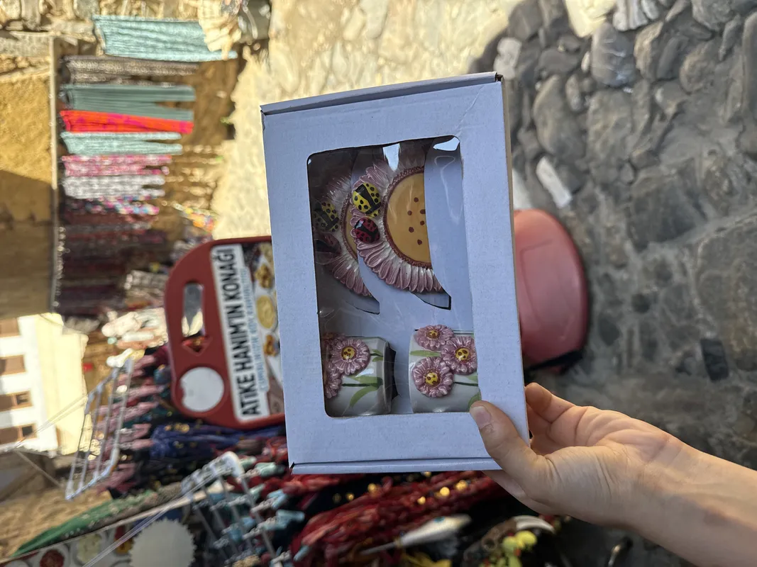 2 Li kahve fincanı papatya desenli  başka renkleri de var