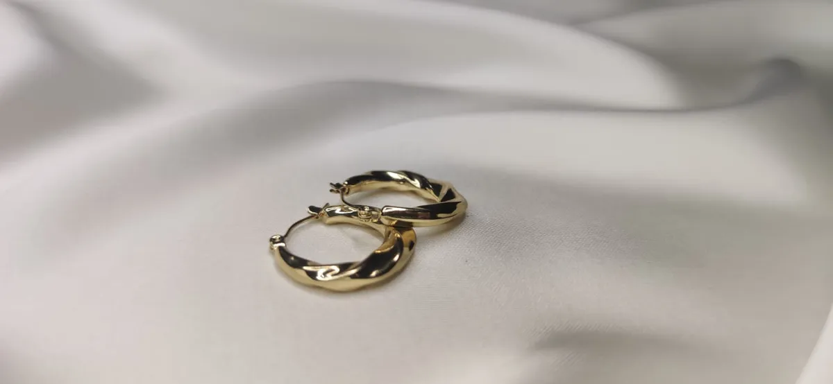 Modern Tasarım Paslanmaz Çelik Kadın Gold Küpe 