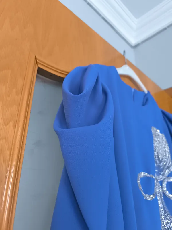 Abiye elbise krep kumaş mor renk taşlı dantel süslemeli 40 42 beden araligidir