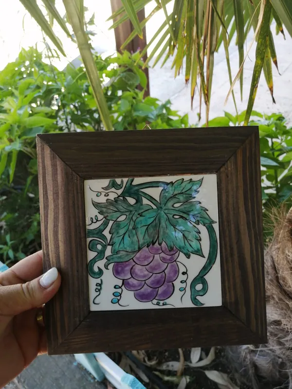 Üzüm Motifli El Yapımı Çini Tablo 10x10 cm Ahşap Çerçeveli Dekoratif Pano