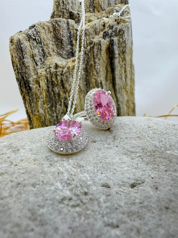 Pembe Taşlı Işıltılı Gümüş Takı Seti