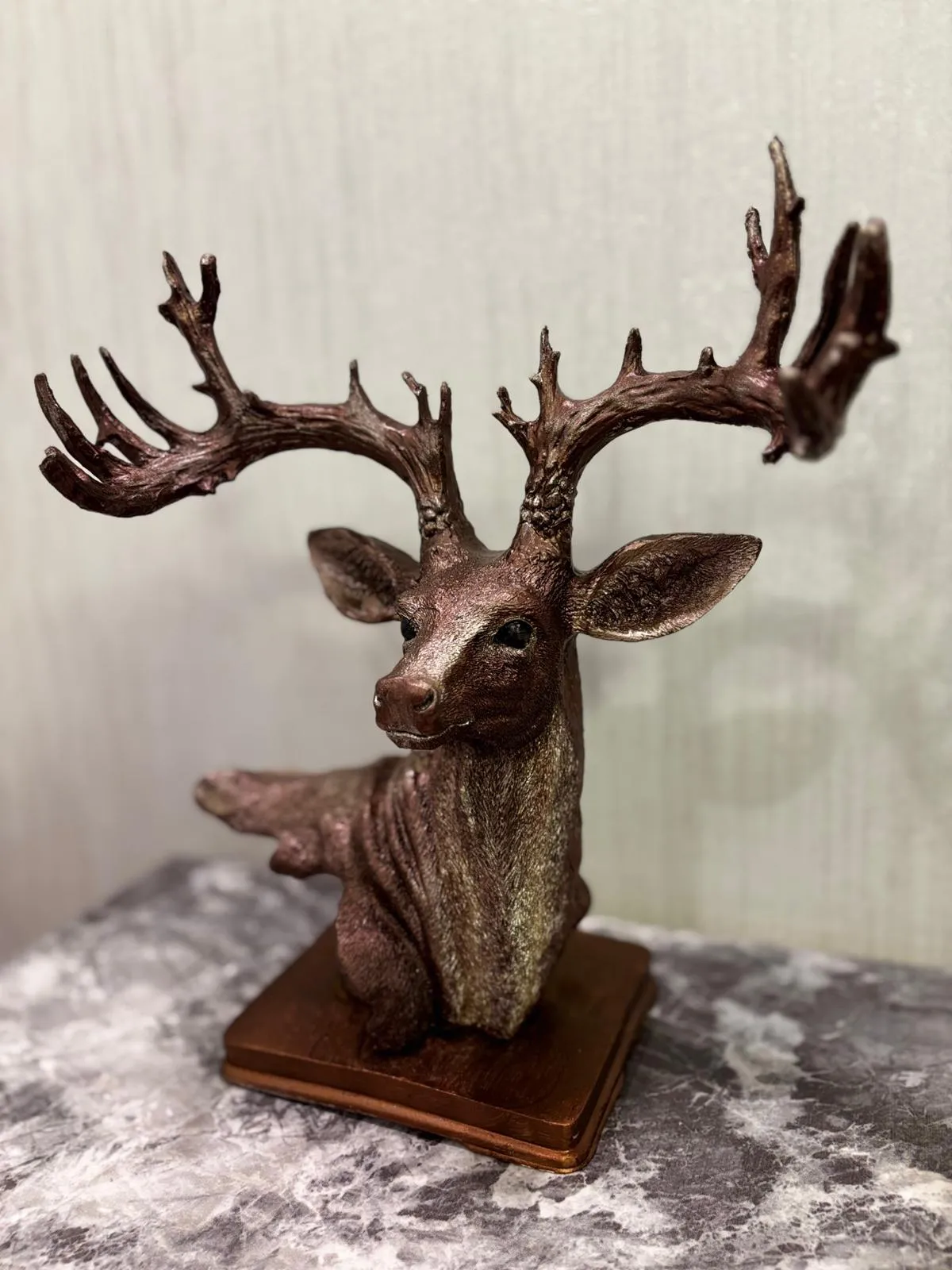 🦌 El Yapımı Bakır Geyik Heykeli – Vintage Pirinç Hayvan Figürü