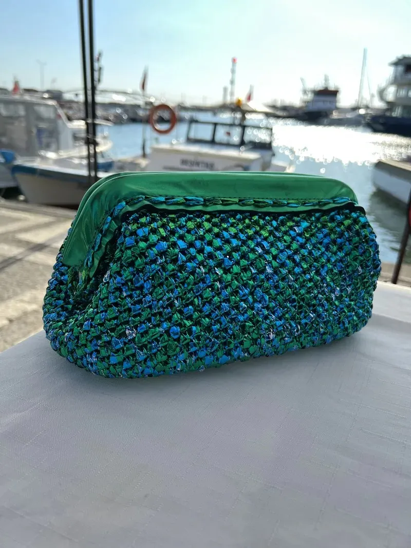  Turkuaz Renginde Metalik İp Burslu Cluch Çanta