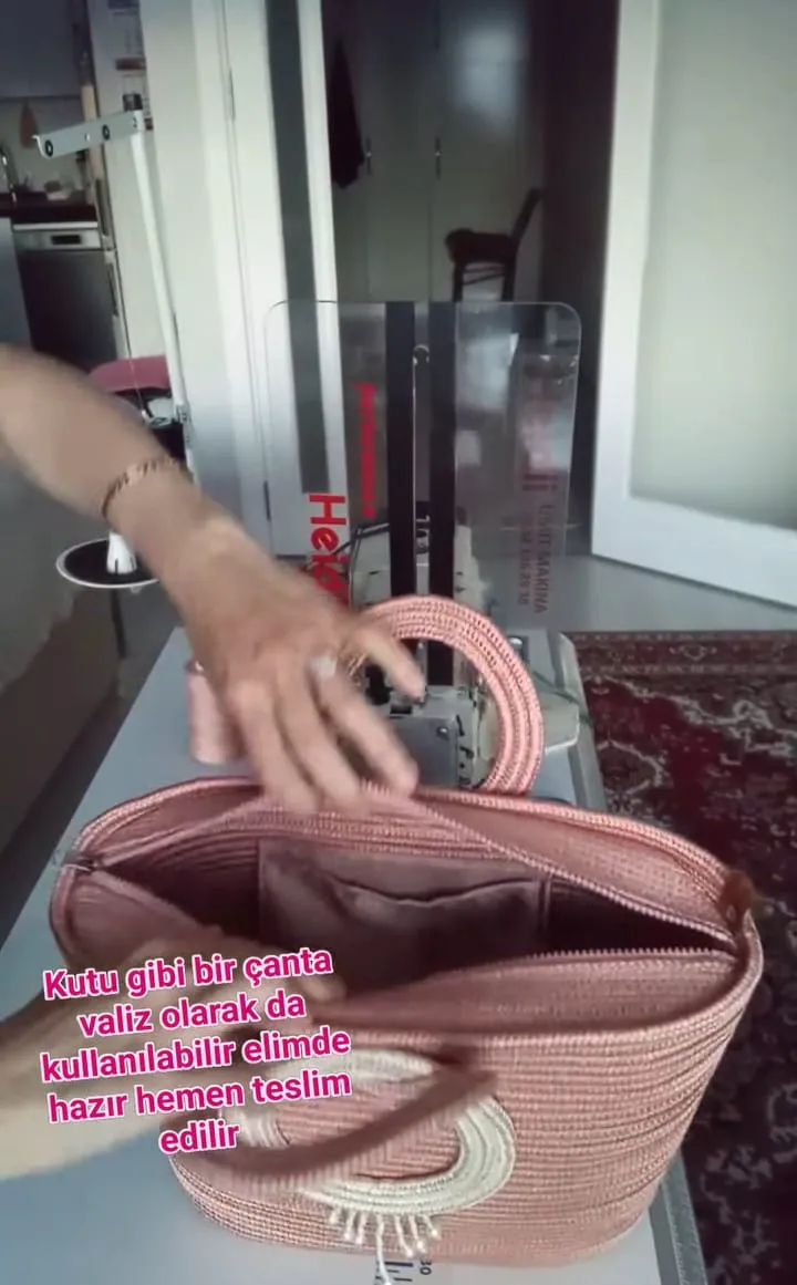 Pudra Renkli Kutu Formlu El ve Omuz Çantası