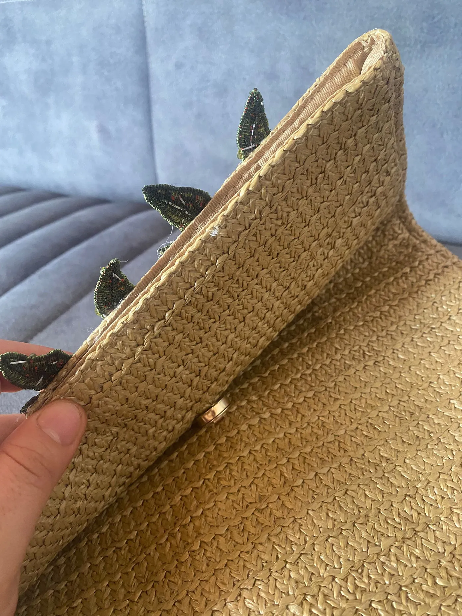 El Yapımı Hasır Yazlık Clutch Çanta – Kırmızı Çiçek İşlemeli